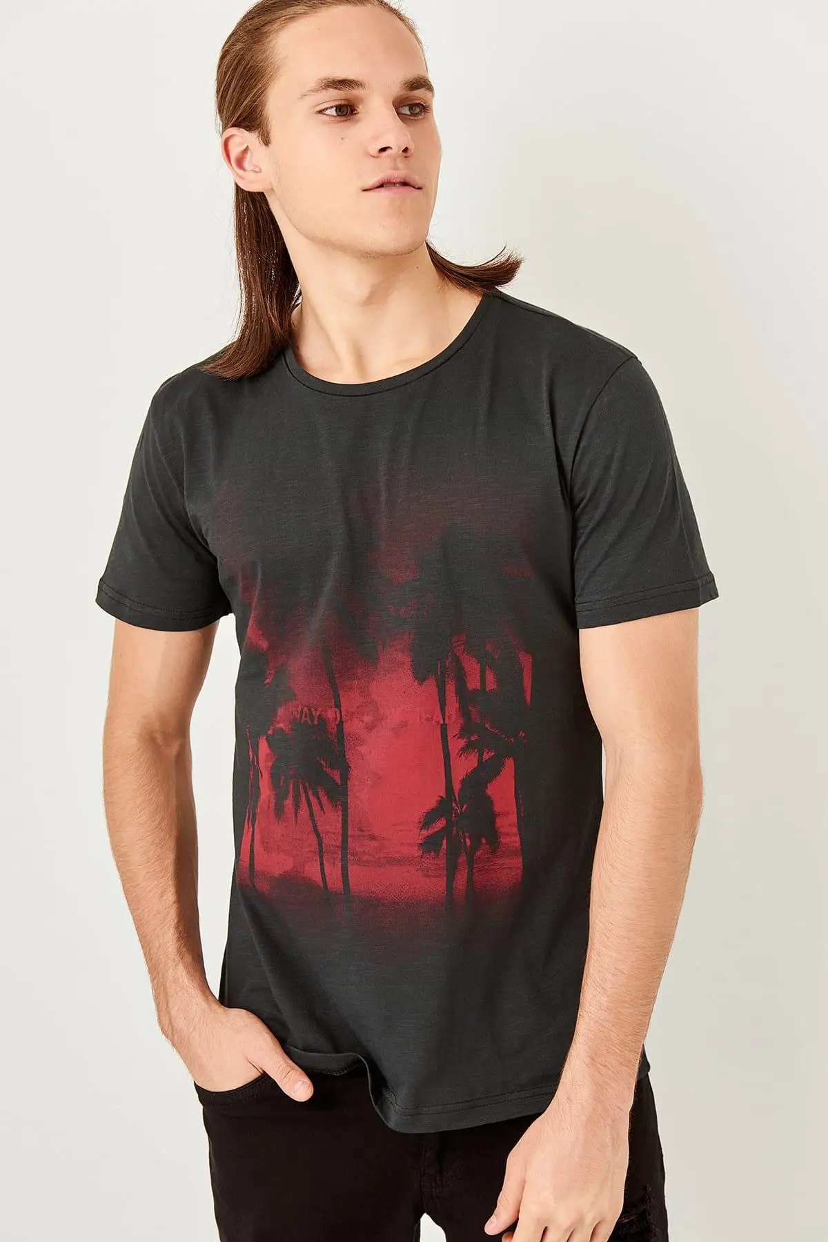 

Trendyol New Anthracite Men 'S Printed T Shirt TMNSS19TS0162