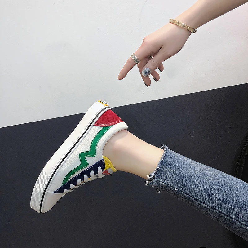 

women canvas shoes 2018 New Brand Fashion Flat autumn slipons espadrilles for women designer sneakers for female tenis feminino