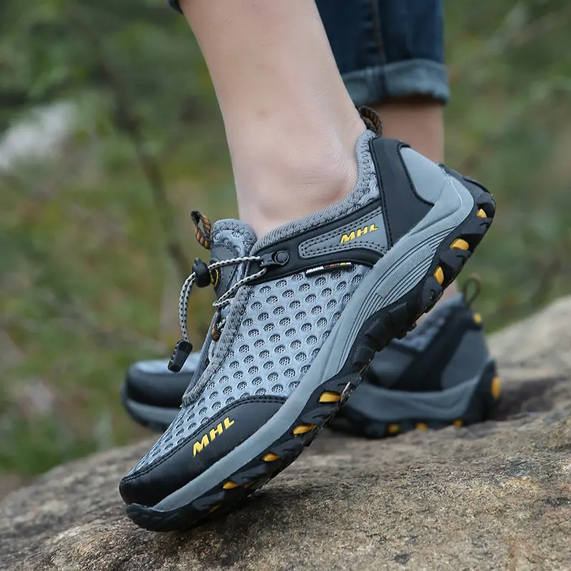 mountain shoes mens