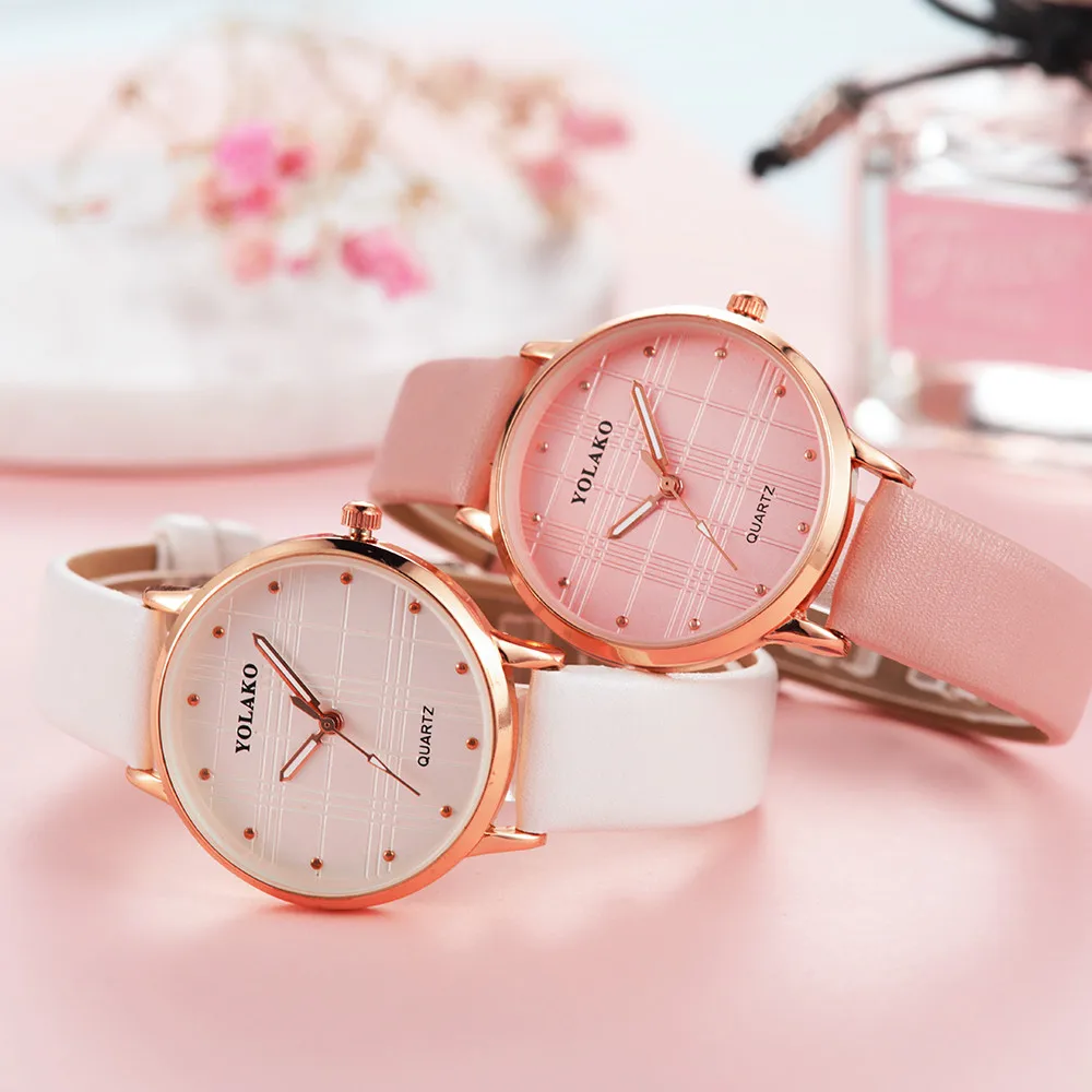 

YOLAKO Quartz Wrist Watch Women brand Leather Band Ladies Clock Reloj hombre Casual and Fashion Dames kijken Montre femme B30