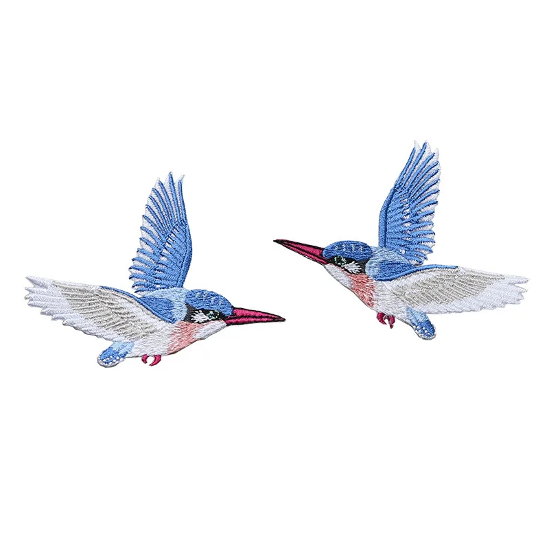 

A Pair of Flying Kingfisher Symmetrical Cloth Patches Sew on Iron on Embroidery Stickers DIY Patch Clothing Appliqued Badges