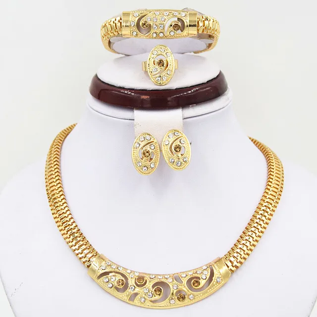 Gold Color Women Costume Jewelry Sets in Bridal Jewelry Sets from