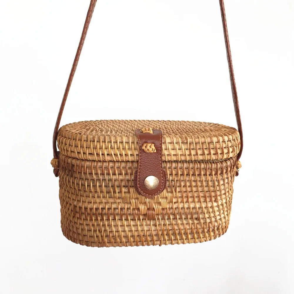 

Rattan Bags Bali Shoulder Beach Bags for Women 2019 Fashion Famous Brands Designer Vintage Handmade Summer Crossbody Bag