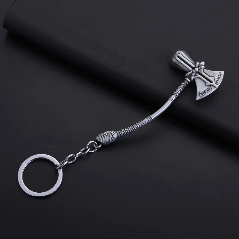 Thor Stormbreaker Keychain (1)