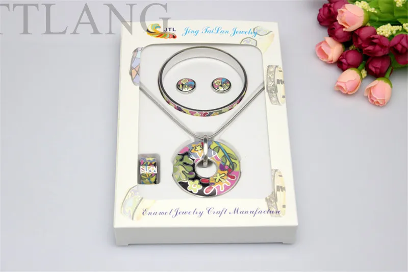 

4pcs/set Colorful Flower Pattern Enamel Jewelry Set (Necklace, Earring, Ring, Bangle).