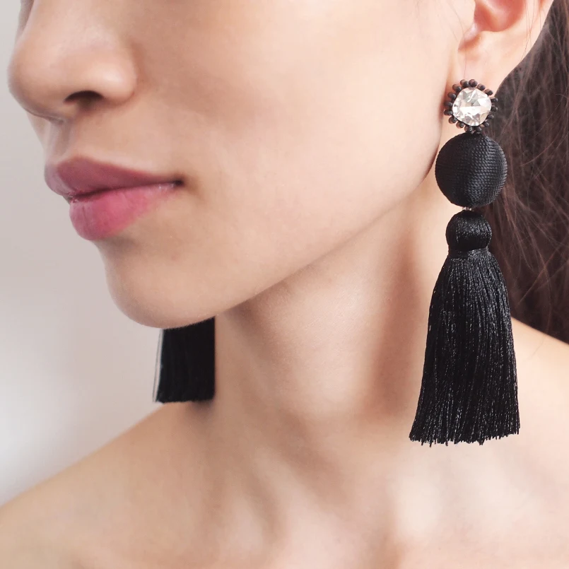 

MANILAI Bohemian Silk Thread Tassel Earrings For Women Fashion Ball Fringed Drop Dangle Earrings Long Beach Statement Jewelry