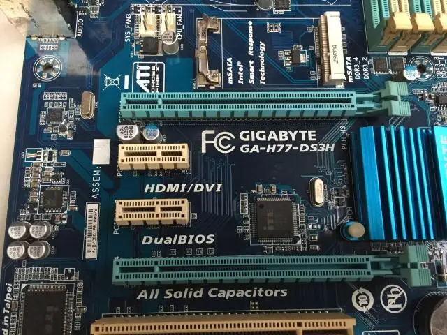 Для Gigabyte GA-Z77-DS3H оригинальный использоваться для настольных ПК Z77-DS3H Z77 LGA 1155 i3 i5 i7