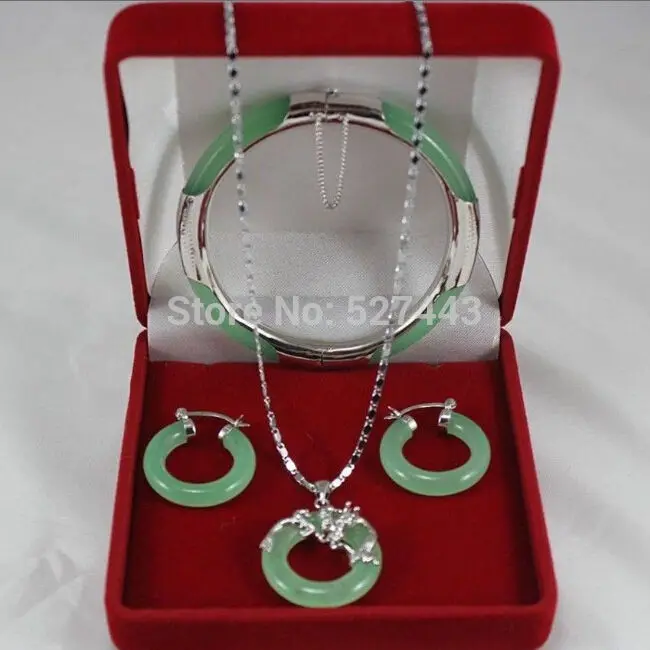 

FREE SHIPPING>>@> FY&DR5685 Wholesale green jade silver dragon pendant necklace earrings bangle bracelet jewelry set (A0427)
