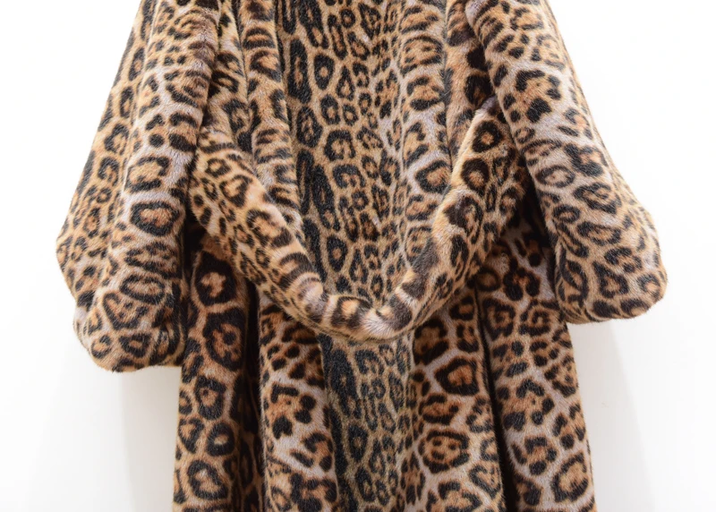 Chic X Long Leopard Faux Fur Coat Jacket Winter Fashion New Pocket Outerwear Thick Warm Cozy Faux Mink Fur Overcoat Female