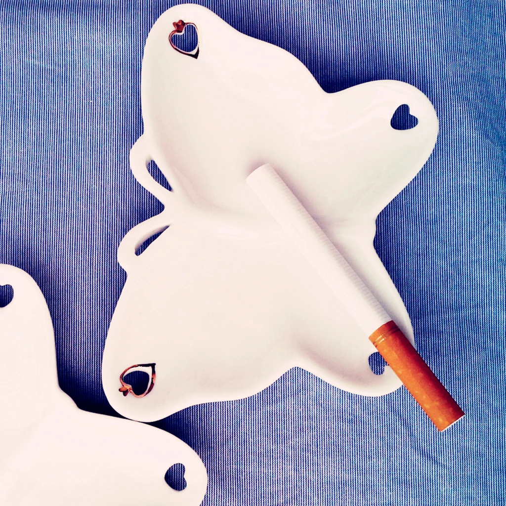 Cute Ceramic Butterfly Women Girls Ashtray Outdoors and Indoors Ash Tray, Desktop Smoke Ash Tray for Home Office Decoration 