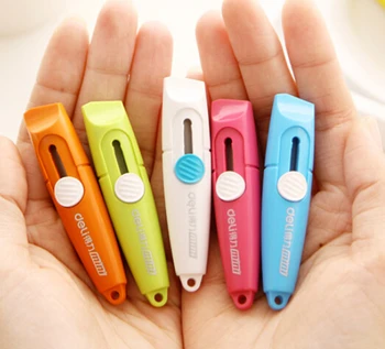 

2 pcs/lot Sweet Candy Color Portable Utility Knife Paper Cutter Cutting Paper Razor Blade Office Stationery Escolar Papelaria