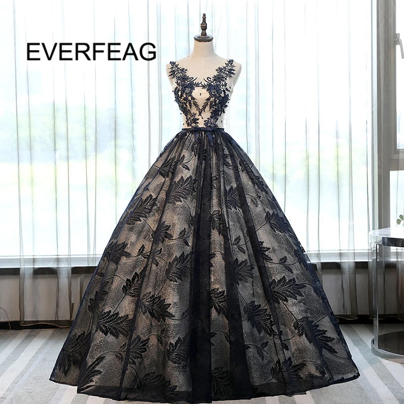 

Romantic Ball Gowns Puffy Sweet 16 Dresses Lace Quinceanera Dresses 2018 V Neck Princess Flower Prom Dresses Gown for 15 anos