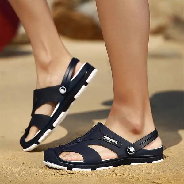 2018 new Summer Fashion Sandals Men's Rubber Soft Shoes Home Outdoor Sports Beach Men's Massage Footwear