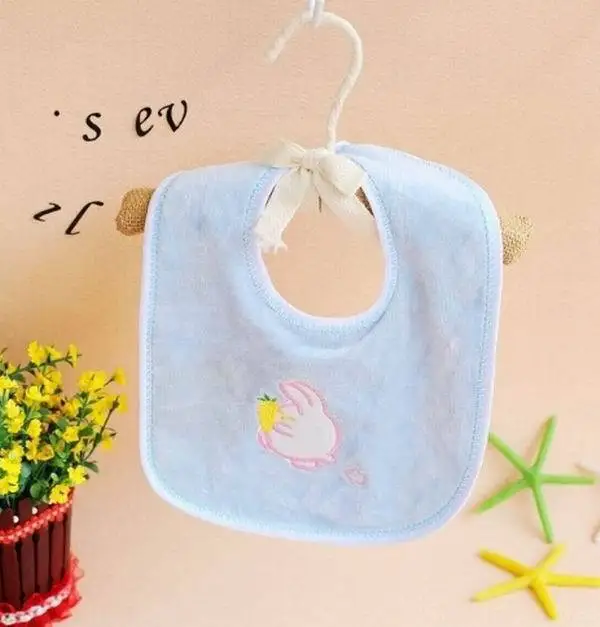 

New 1 PCS New Cotton Waterproof Slobber Towel Eat Bibs Rice Bag Children Eat Clothes