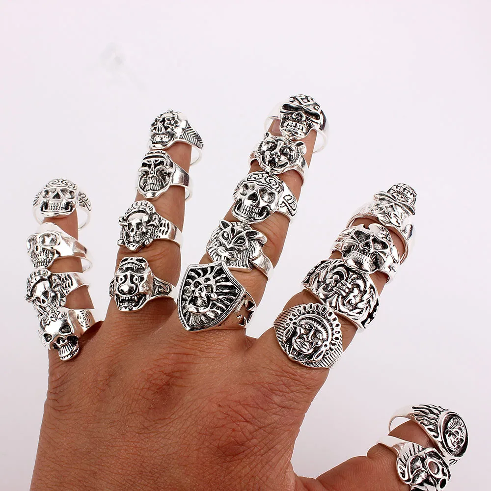 Модные большие 50 шт античные серебряные кольца с черепом в рок стиле оптом кольца для мужчин ювелирные изделия