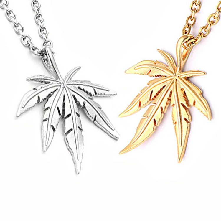 

Hip-hop Hemp Leaf Multi-layer Gold Titanium Steel Necklace Personality Stainless Steel Geometric Type Men Maple Leaf Blade Chain