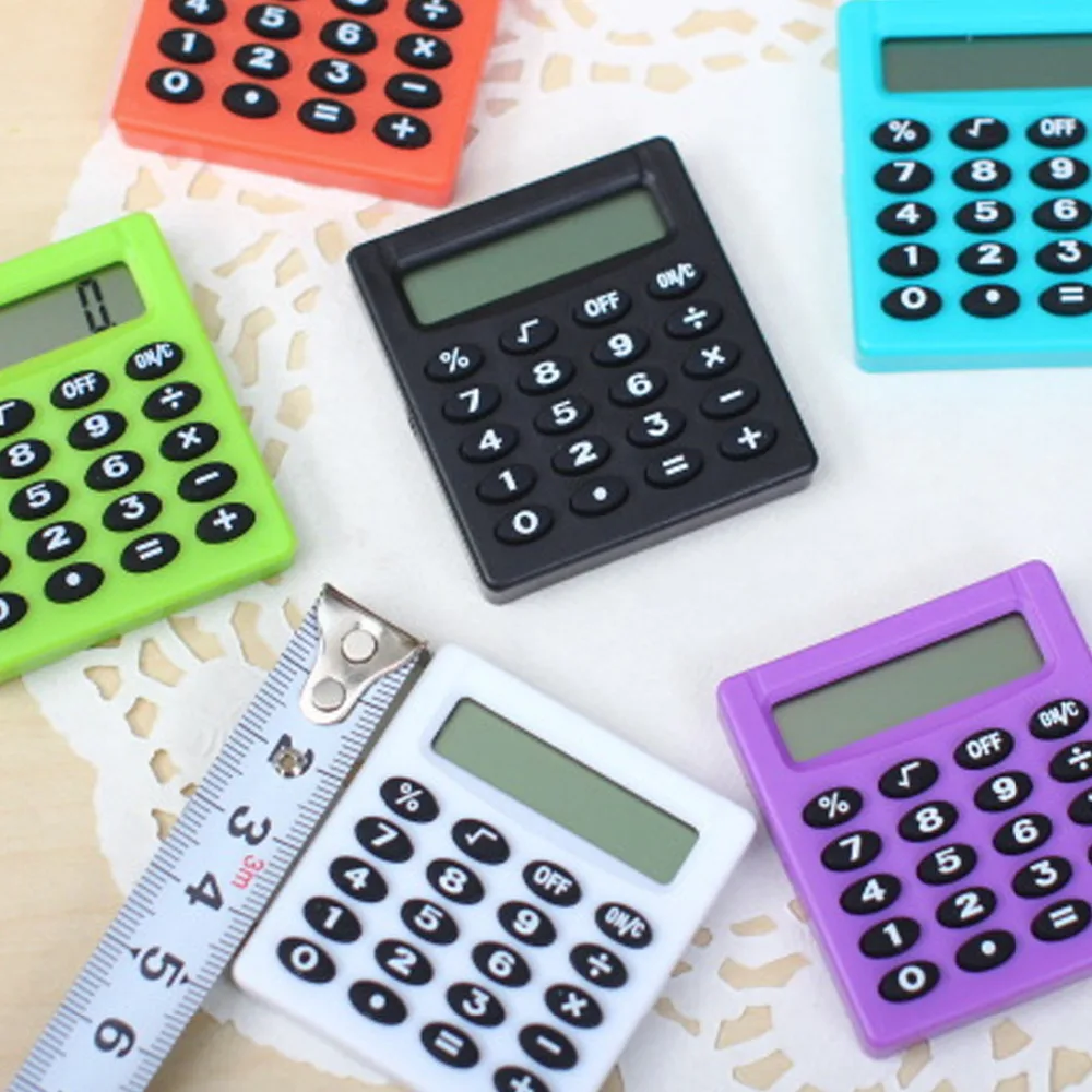 NOYOKERE يده جيب الكرتون البسيطة حاسبة المحمولة جيب نوع عملة بطاريات حاسبة تحمل إضافات NOYOKERE يده جيب الكرتون البسيطة حاسبة المحمولة جيب نوع عملة بطاريات حاسبة تحمل إضافات