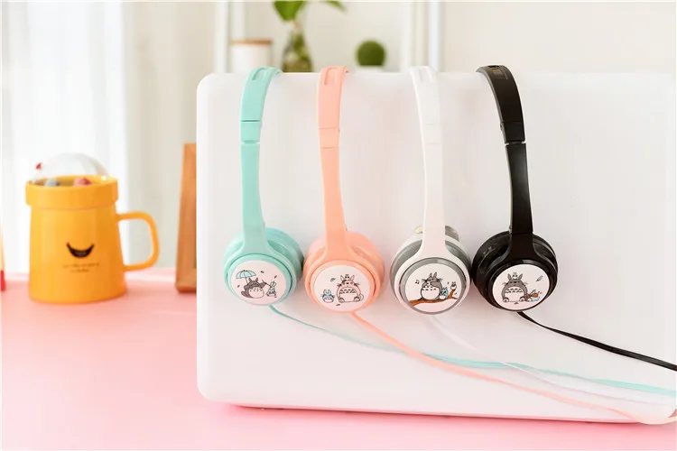 Koop Goede Gift Cartoon Oortelefoon Wired 3.5mm Plug Hoofdtelefoon Voor MP3 MP4 Voor iphone Samsung Xiaomi Headset Voor Meisjes Gratis verzending