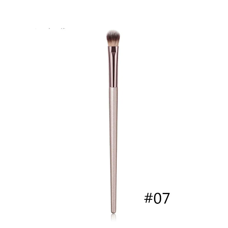07-mini eye shadow brush