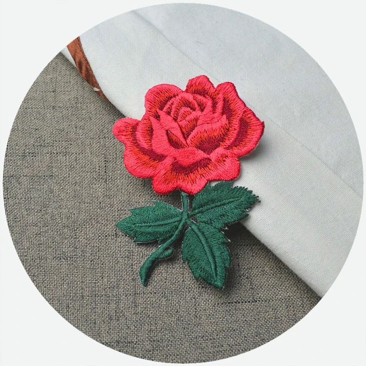 レッドローズ3d花刺繍入りパッチ鉄上のバッジアップリケステッカー用ジャケットジャン服正装 Patch Iron On Iron On Badgesiron On Aliexpress
