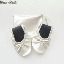 Фантазийные женские туфли; серебристые балетки на плоской подошве