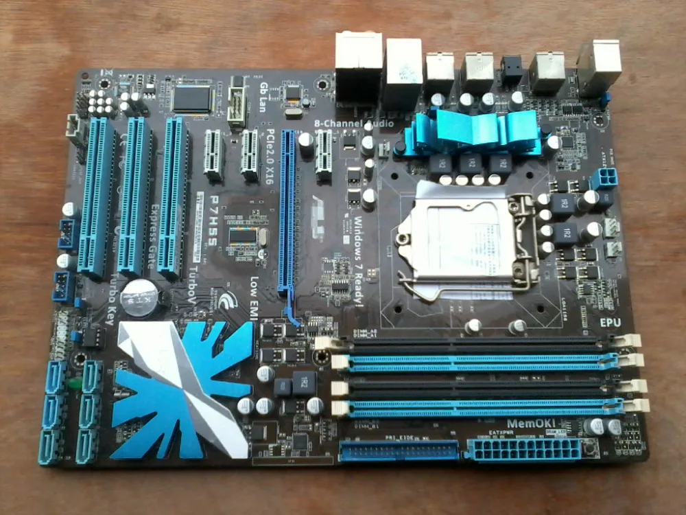 Ga-8ik1100. Asus p7p550. Плат р. Asus материнская плата 1155 p8h61. Северный мост intel le82gm965.