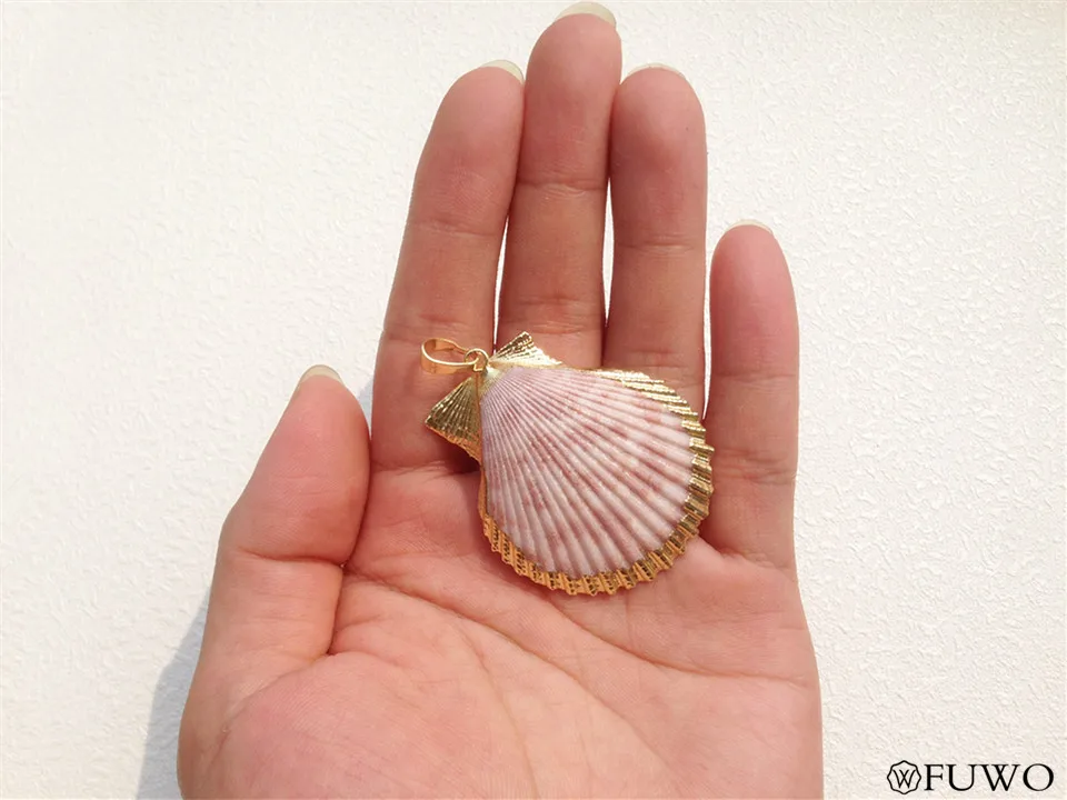 Natural Scallop Shell Pendant 10