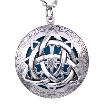 

Antique Silver Celtics Knots Locket Essential Oil Diffuser Exquisite Pendant Necklace Jewelry Bohemia Style Gift Pouch