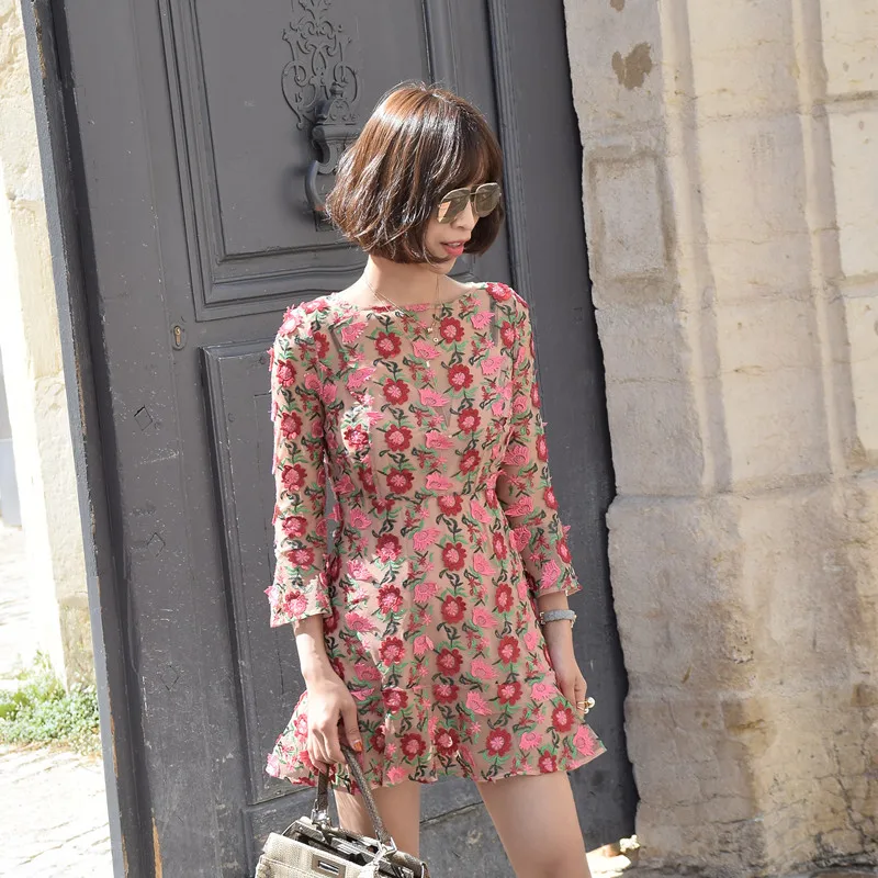 

Vinage Mini Dress 3D Floral Embroidery Swing Flare Long Sleeve Loveing Ruffle Summer Slim Dresses