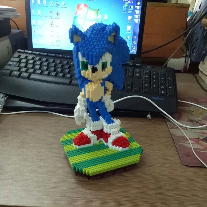 Balody Super Sonic the Hedgehog Hero Diamond Mini DIY Building Nano Block Toy 