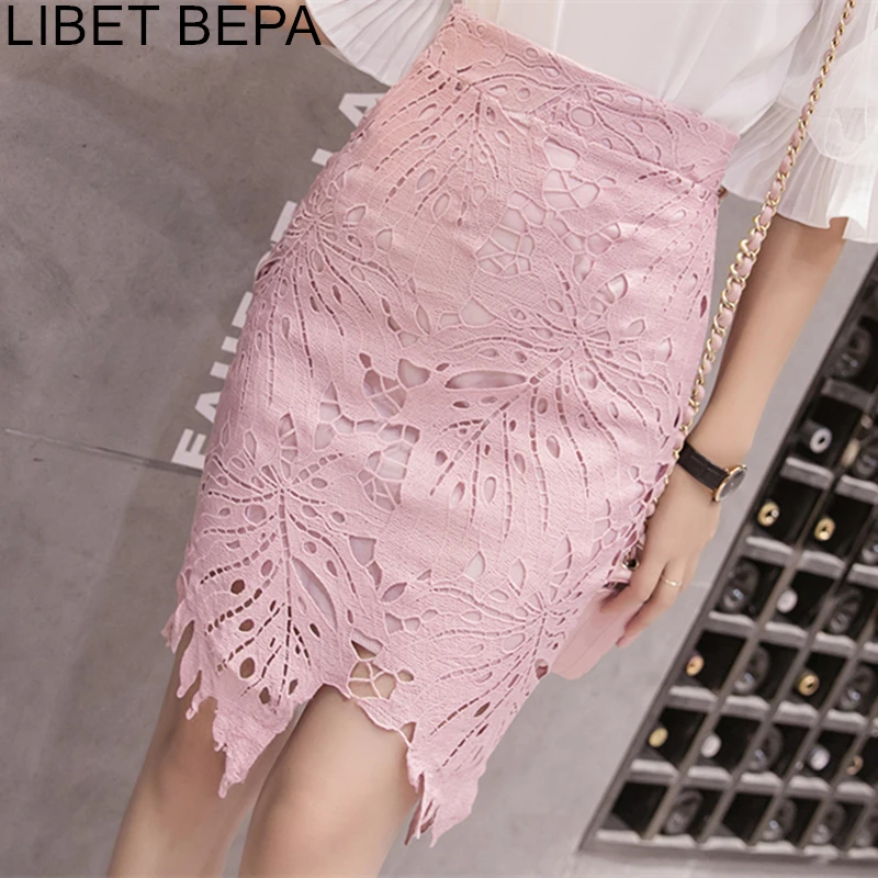 

New 2019 Autumn Winter Women Skirt Fashion Asymmetrical A-line Hollow Out Lace Floral Embroidery High Waist Mini Skirt SK640