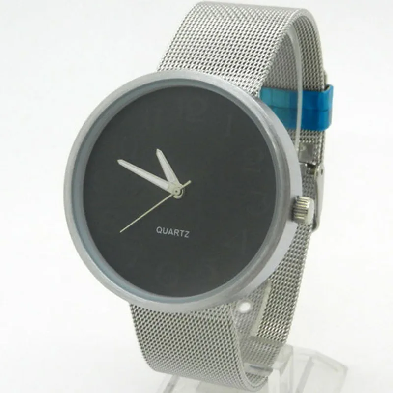 

Watch 2017 New Fashion Simple Style Quartz Wrist Watch Men Women Q100
