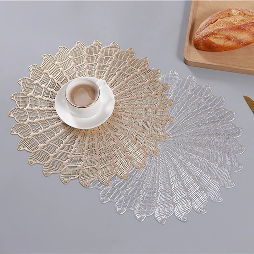 

Placemat Kitchen Table Mat Christmas Simulation Plant PVC Table Mat Decor