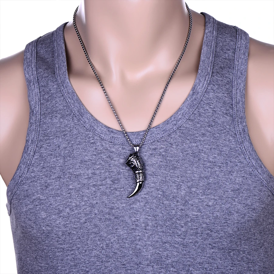 Punk Tribal Stark Wolf Fang Pendant Necklaces Vintage Never Fade Wolf Head Spike Titanium Pendants Necklace Men Jewelry