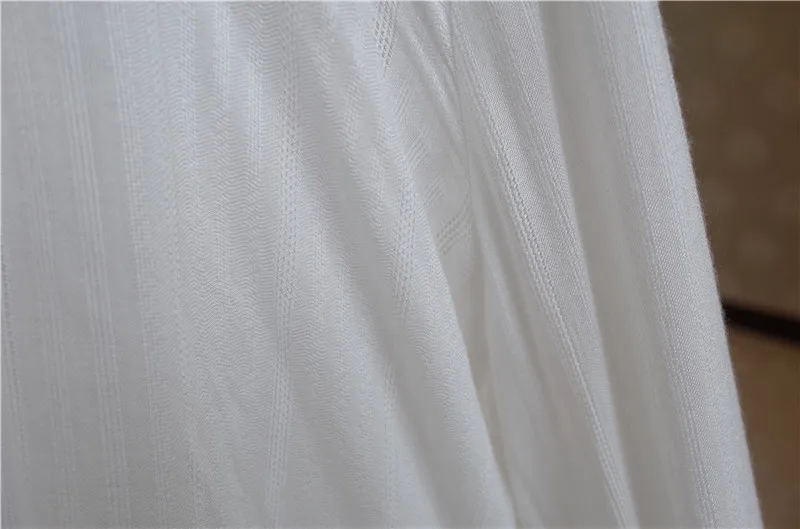 R0000493