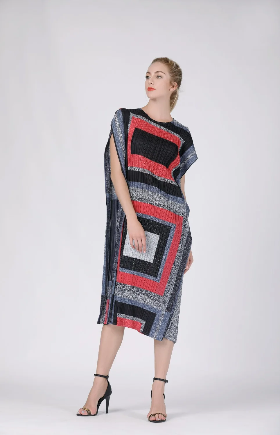 Хит продаж Miyake весенне-летнее модное свободное прямое платье с геометрическим