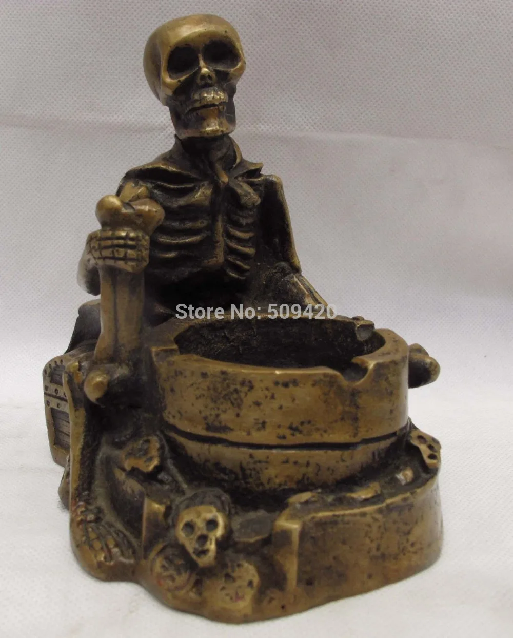 

fast ShippingChinese Folk Refined Copper Bronze skeleton Ashtray Art Statue