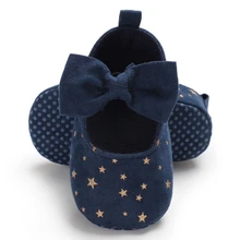 Цветочные кроссовки для новорожденных девочек; Повседневная обувь; хлопковая обувь с бантом для маленьких девочек; кожаная обувь принцессы с блестками и звездами для малышей; Размеры 0-18 мс