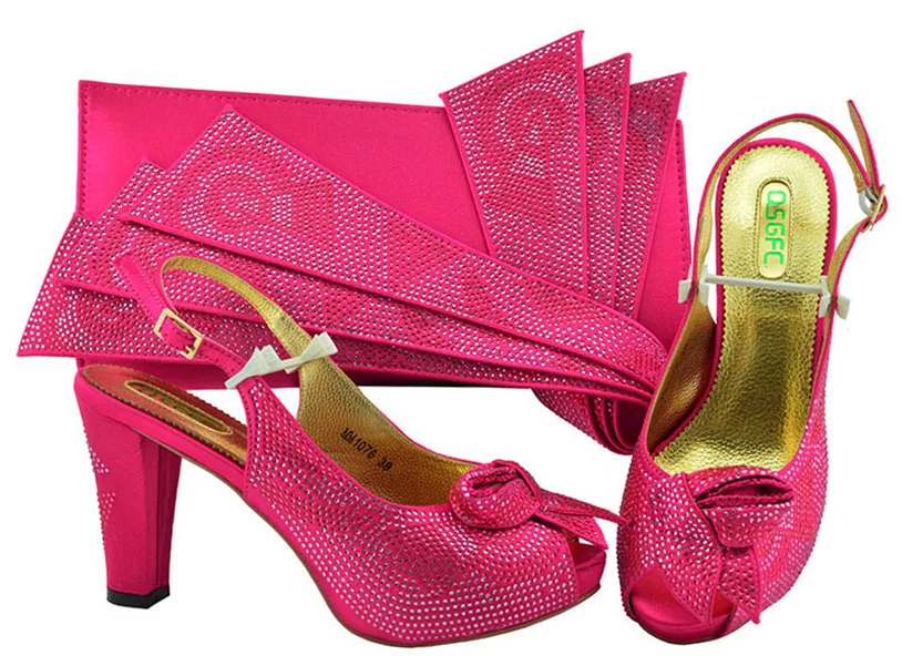 MM1076 Fuchsia SIZE 38-43 HEEL 10CM 1KG $80