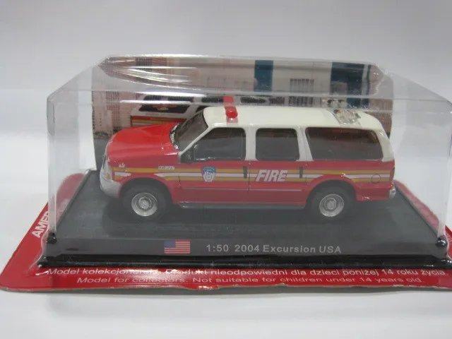 Абсолютно новая модель автомобиля AMER 1/50, игрушки 2004, экскурсия, США, пожарная машина, литая металлическая модель грузовика, игрушка для коллекции/подарка/детей - Цвет: Красный