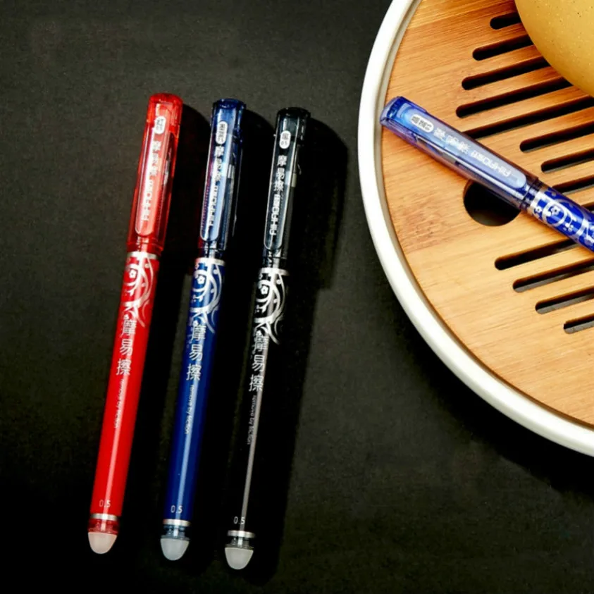 

1pcs Kawaii office Erasable ballpoint pen cute model school stationery Supplies blue black ink 0.5mm Pen refill