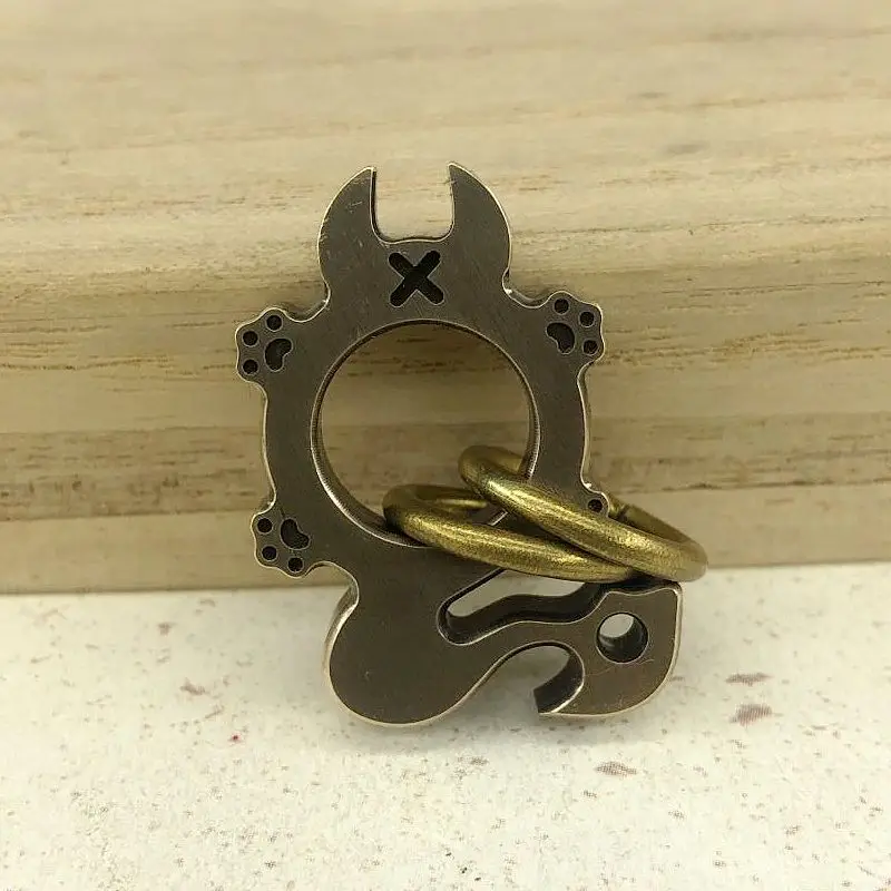 

EDC Tools Knife Beads Brass Totoro Shape Lanyard Bead Paracord Knife Tool Pendant # 93