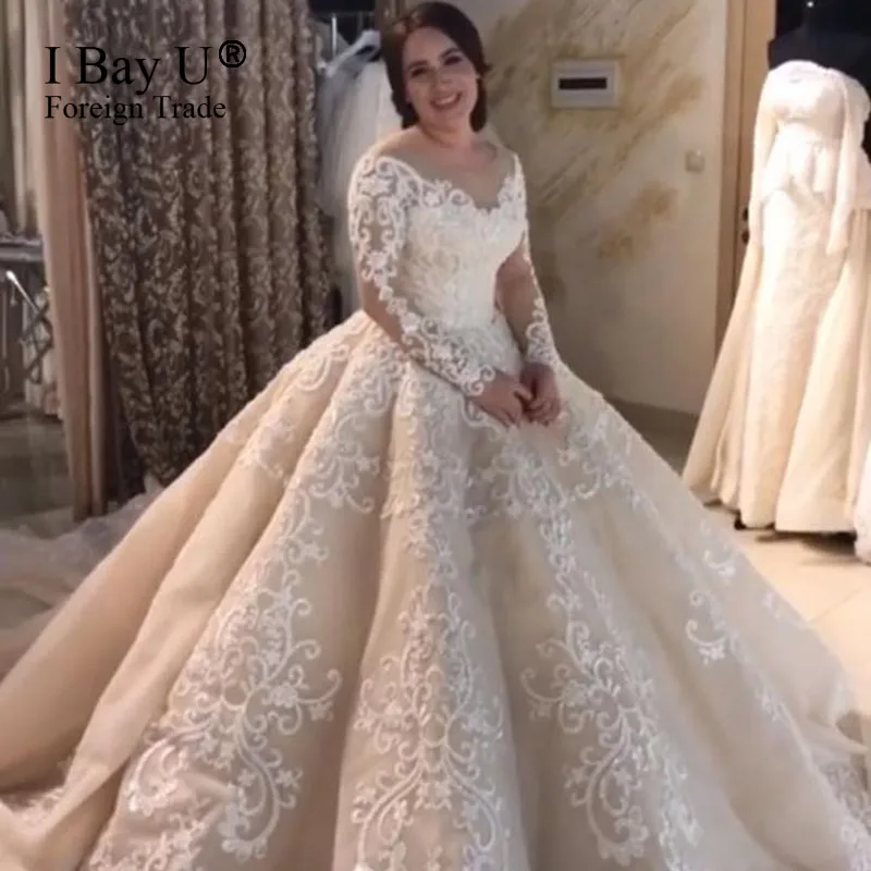 luxury lace wedding dresses