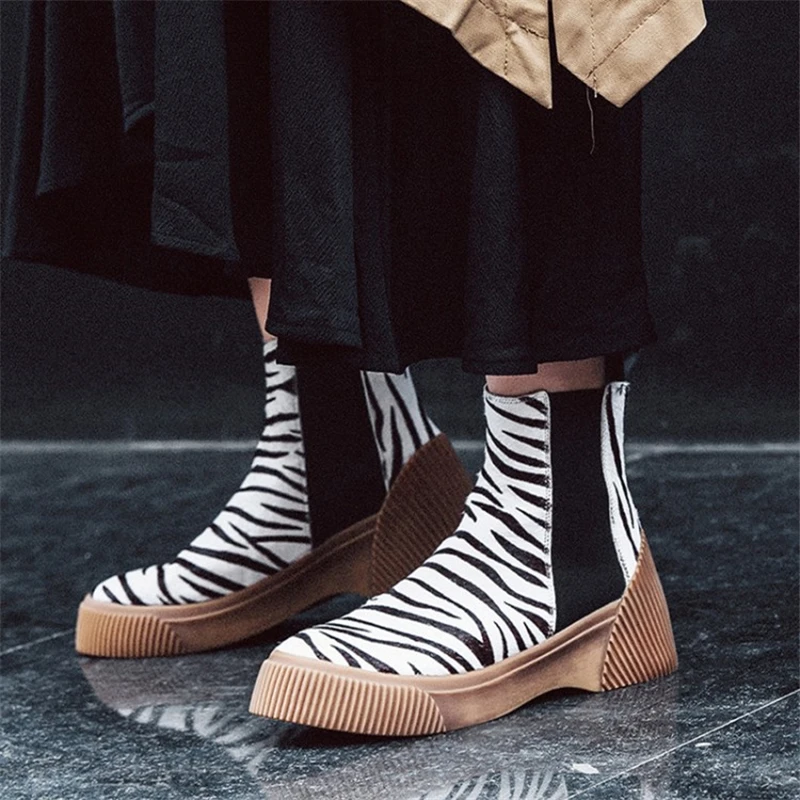 Ouqinvshen Fashion Leopard Rubber Boots Round Toe Platform Classic Casual Martens Boots Hair Leopard Autumn Winter Boots 2018 Ouqinvshen Fashion Leopard Rubber Boots Round Toe Platform Classic Casual Martens Boots Hair Leopard Autumn Winter Boots 2018