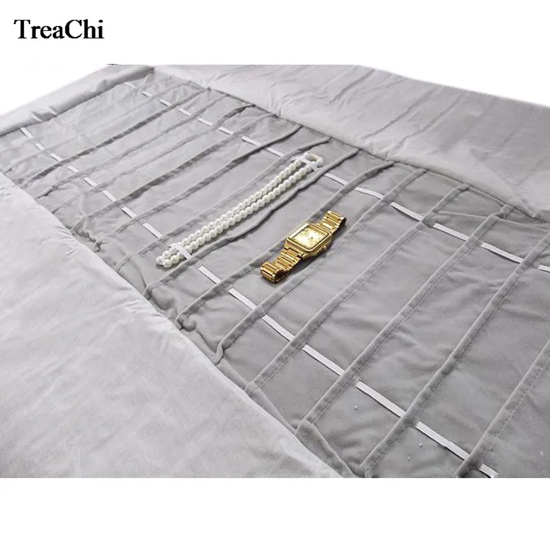 

Portable Jewelry Display Pouch Convenient Velvet Bracelet Bead Chain Necklace Carrying Case Exhibitor 16 Watches Travel Roll Bag