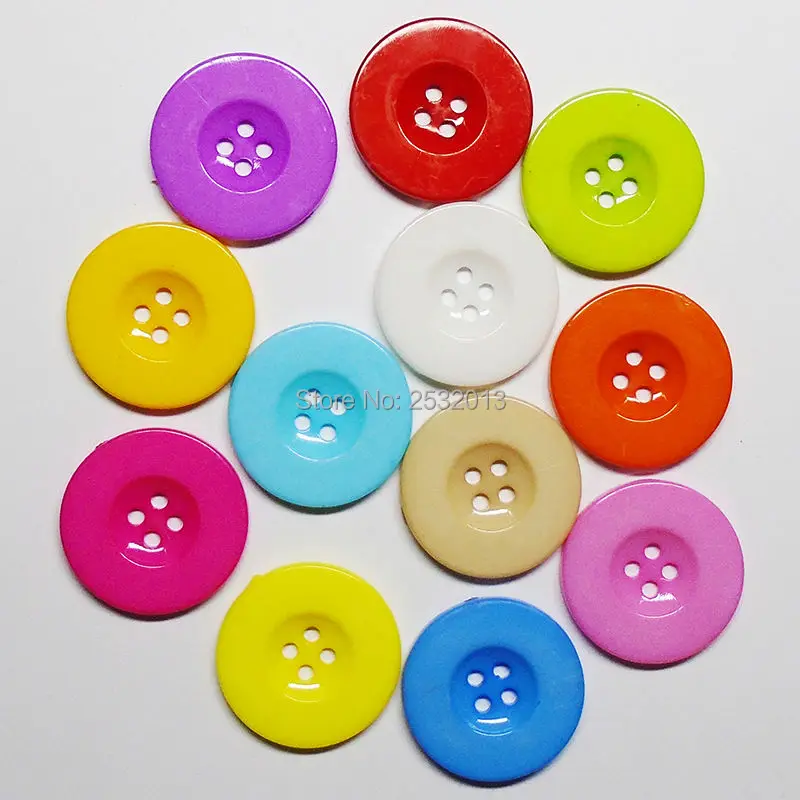 

Free Shipping Mixed 100PCs 12 Colors 30mm Big Wide Edge Plastic Buttons Dyed Kids 4 Holes Sewing Scrapbooking Crafts Handmade