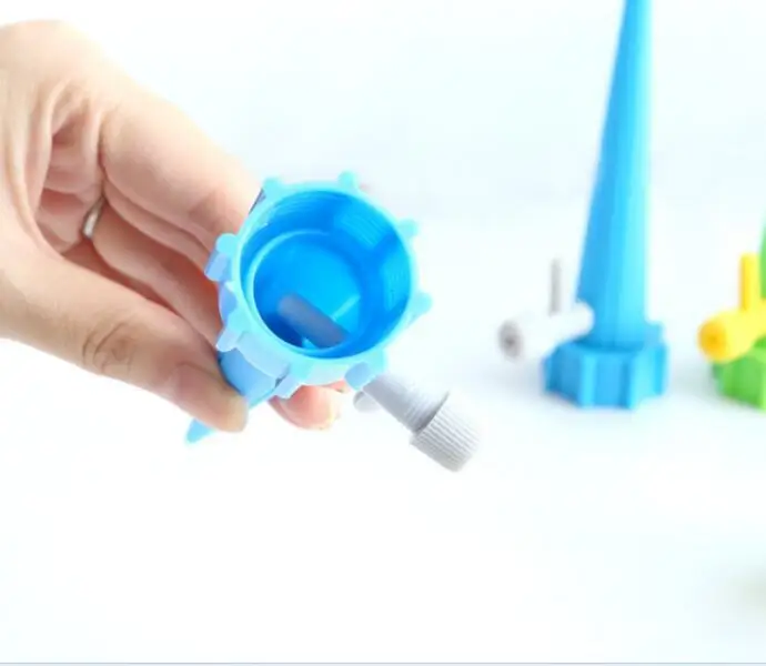 6pcs Auto Water Seepage Driper Irrigation Watering System Automatic Watering Spike Plants Flower Indoor Houseplant WaterinG