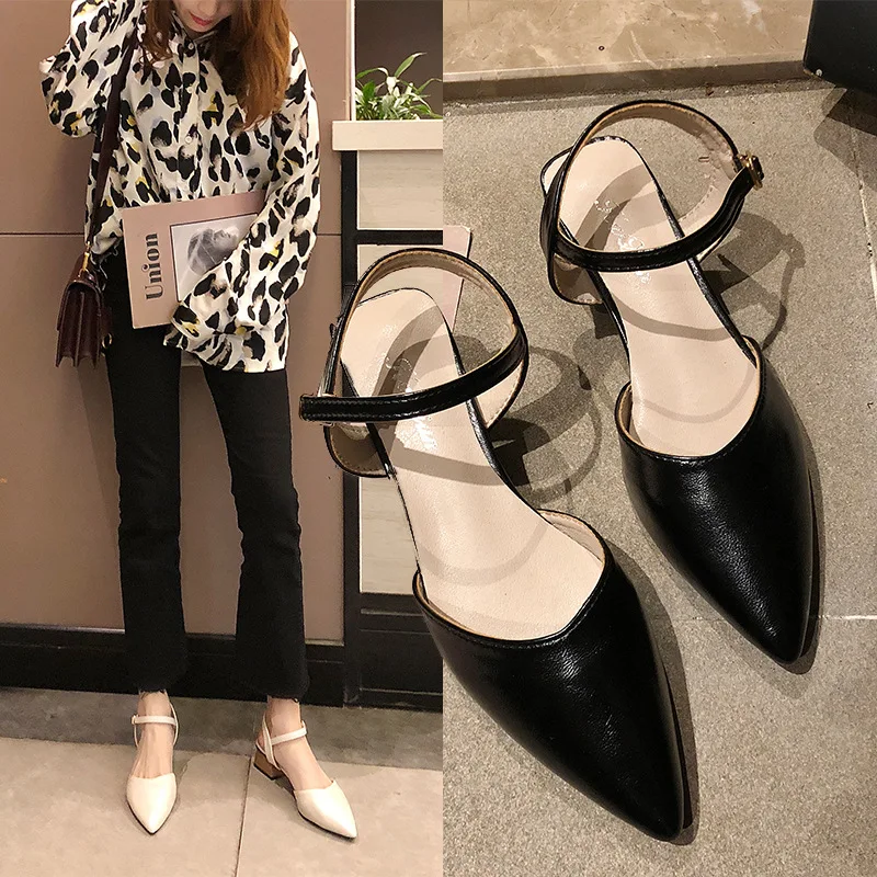 

2019 summer new fashion versatile thick heel comfort word buckle belt pointed sandals