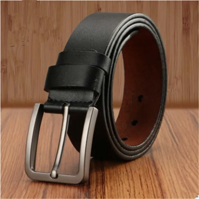 Beste Nieuwe Mode mannen riemen luxe lederen en PU mannelijke riem mode ontwerper real leather pin metallica gesp