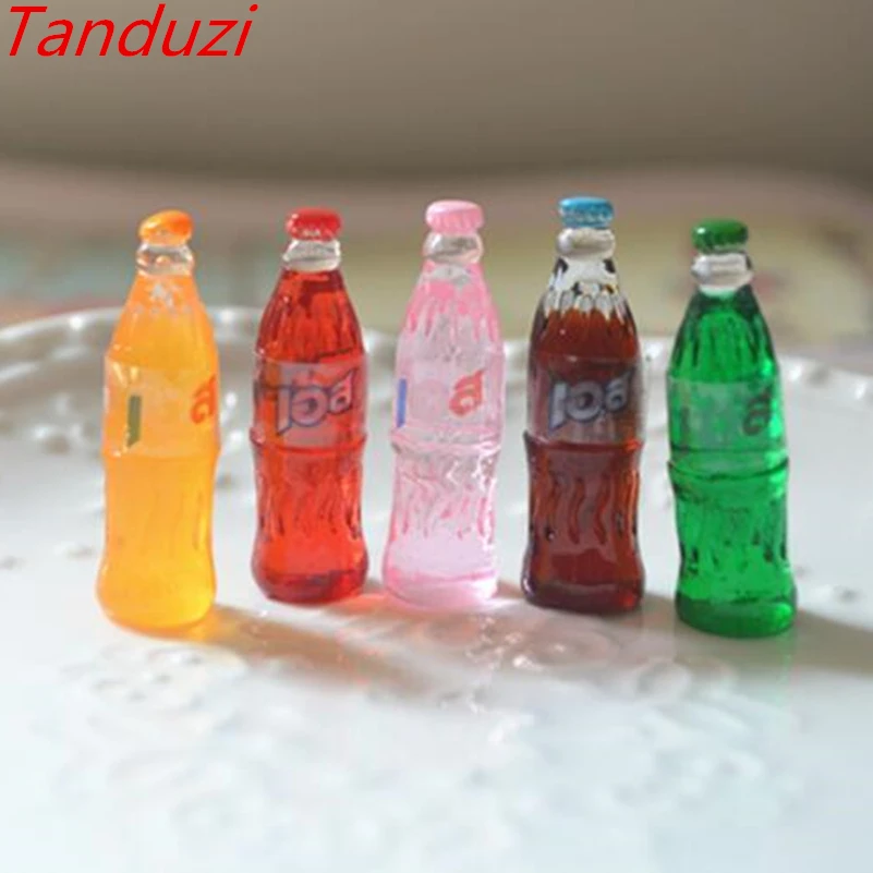 

Tanduzi 100pcs Japanese Kawaii Resin Simulation Food 3D Soda Cola Bottle DIY 1:12 Dollhouse Miniature Decoration Resin Crafts